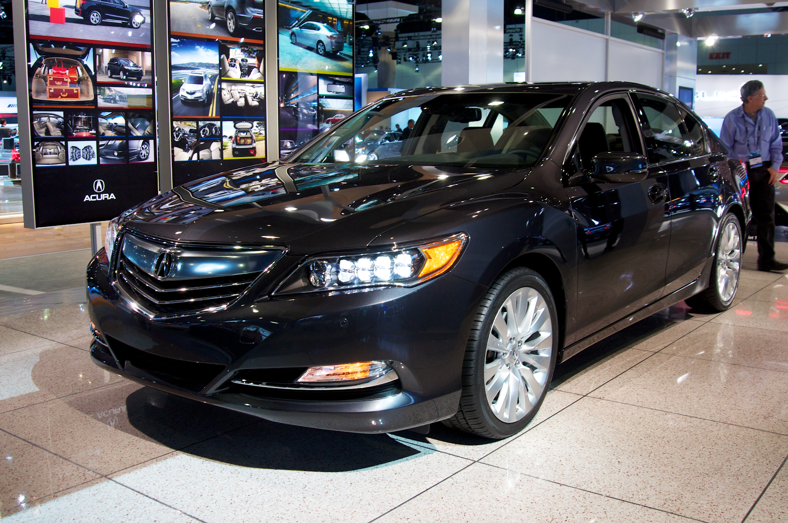 люксовий седан Acura RLX